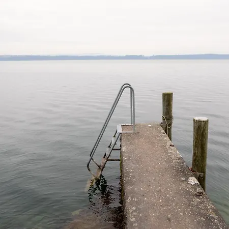 Lakefront Grand Daire