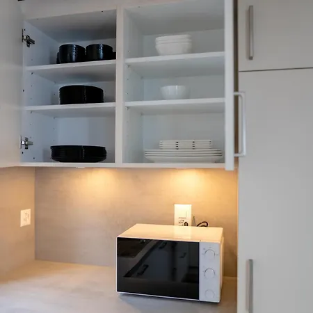 Daire Lakefront Grand