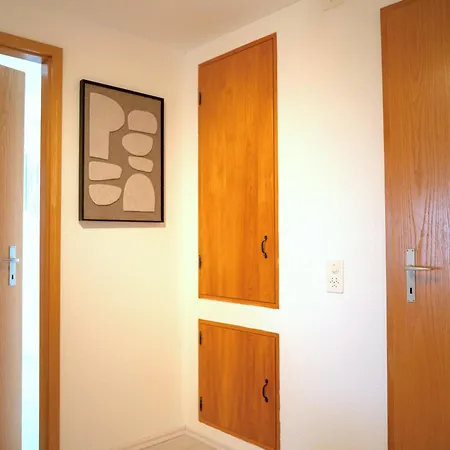 Lakefront Grand * Ligerz